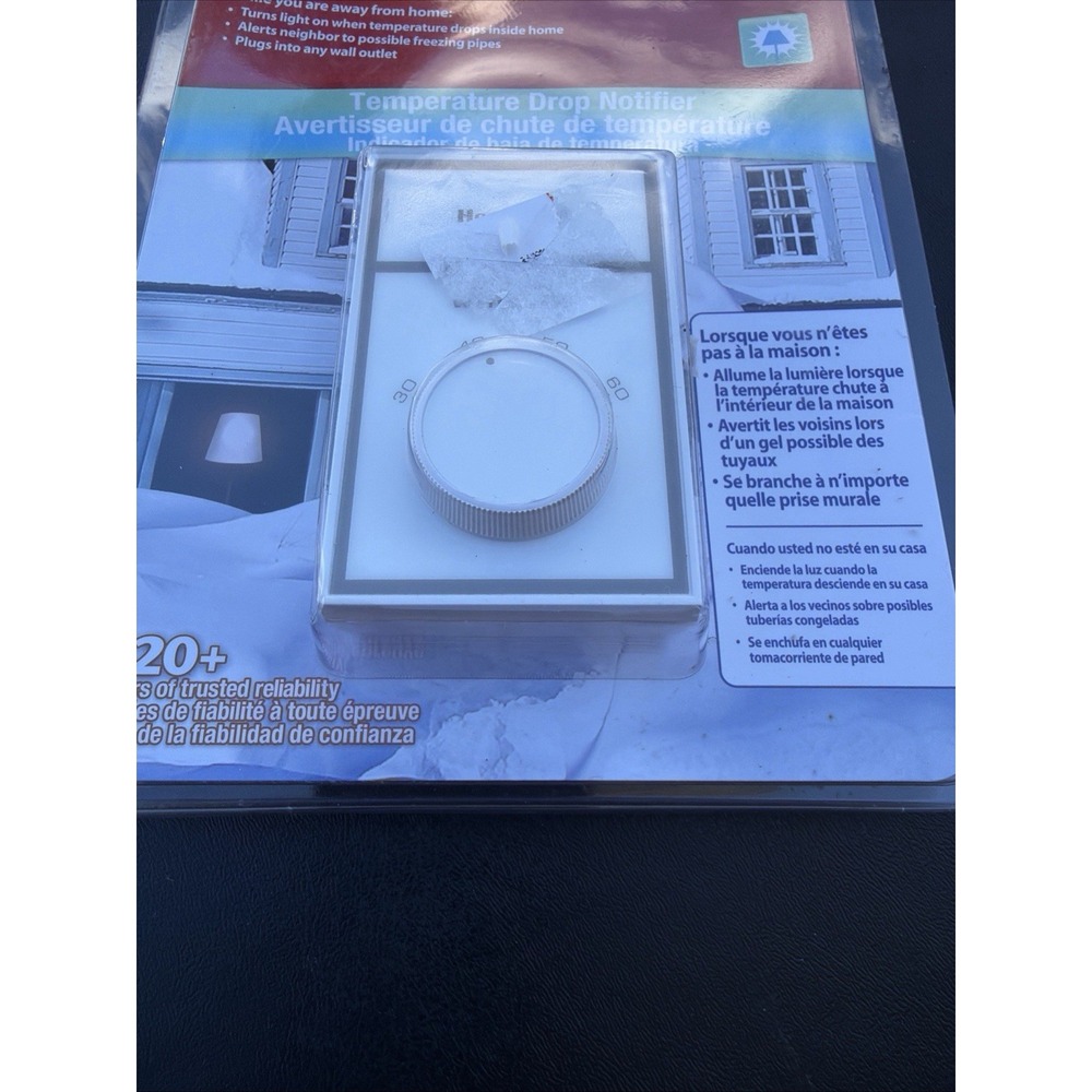 Honeywell CW200A Winter Watchman Wall Outlet Plug In Temperature NEW